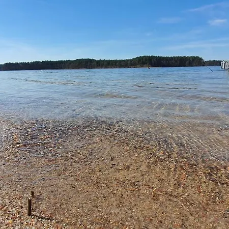 Hébergement de vacances Lemo - Nad Samym Jeziorem, Nowe W Pelni Wyposazone Z Miejscem Parkingowym *