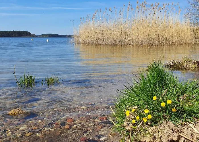 Lemo - Nad Samym Jeziorem, Nowe W Pelni Wyposazone Z Miejscem Parkingowym בית נופש בורסק