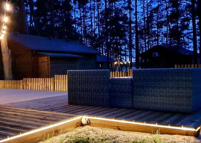 Lemo - Nad Samym Jeziorem, Nowe W Pelni Wyposazone Z Miejscem Parkingowym בית נופש בורסק